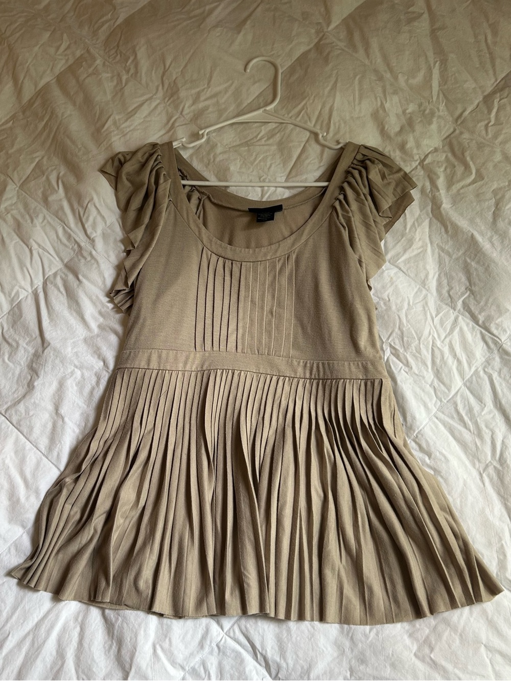 Pleated Scoop Neck Women's Top - Beige